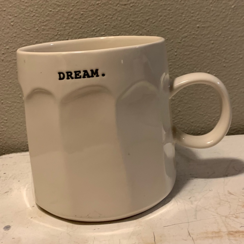 Rae Dunn Mug Dream - Picture 1 of 3